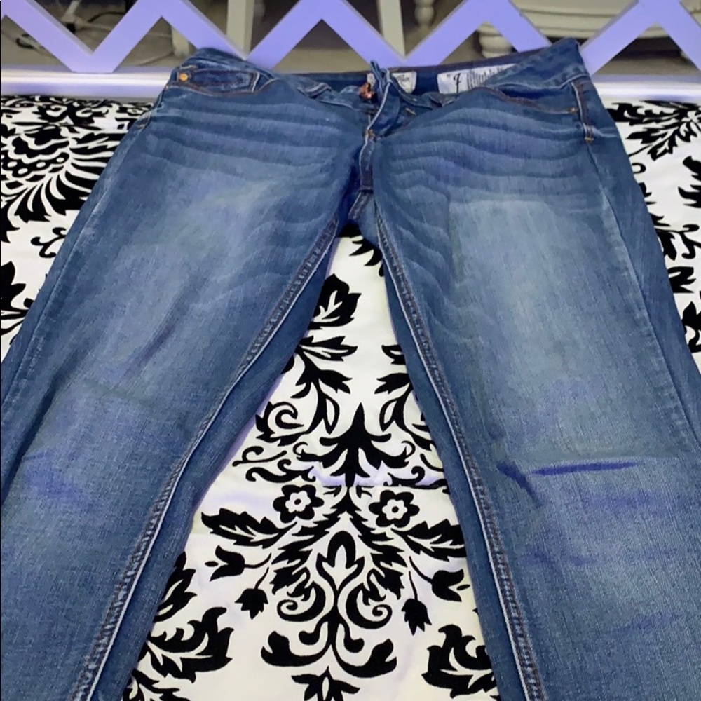 Skinny jeans